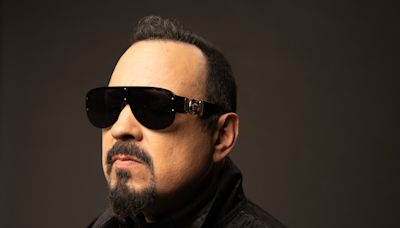 Pepe Aguilar on Maintaining the Aguilar Dynasty, Selling ... Llueva Tequila’ Album: ‘Not a Family Affair – This Is...