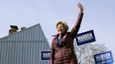 Elizabeth Warren and other Democrats praise student debt cancellation: 'Today is a day of joy and relief'