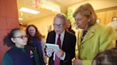 In pushing 'science of reading,' Gov. DeWine touts Helen Arnold bookworms in Akron