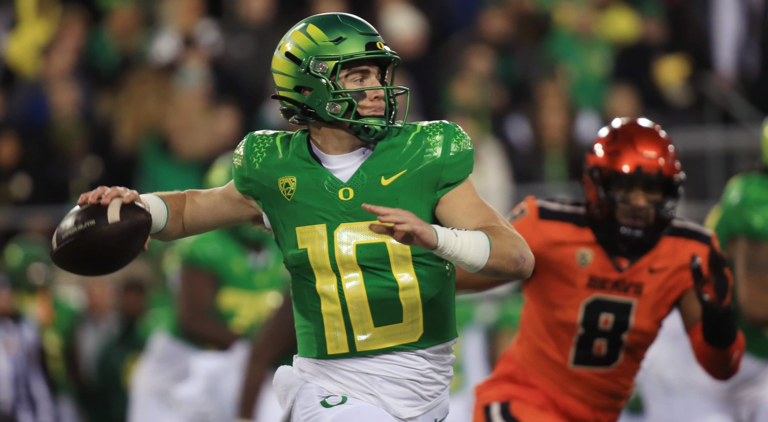 Denver Broncos select Oregon QB Bo Nix with the 12th overall pick. Grade: B+