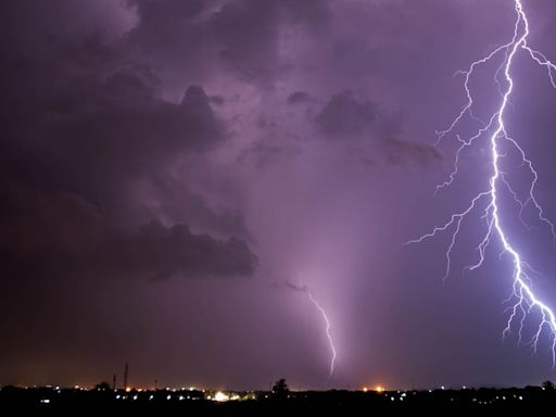 6 regiones con probables tormentas eléctricas en las próximas horas - La Tercera