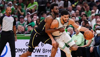 Andrew Wiggins Gives Mavericks Advice on Defending Celtics