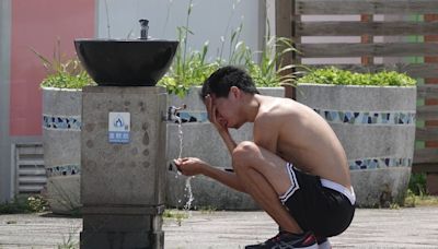 雲林斗南高溫37.9度 中部以北午後防雷陣雨