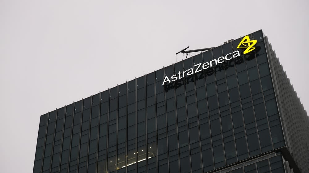 AstraZeneca's Blockbuster Cancer Drug Imfinzi Flunks As Follow-Up In Type Of Early-Stage Lung Cancer, But Hits...