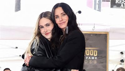 Courteney Cox gesteht Erziehungsfehler bei Tochter ein: "Hätte eingreifen sollen"