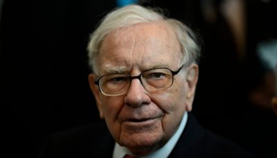 Warren Buffett’s stock empire loses $15bn in global market crash