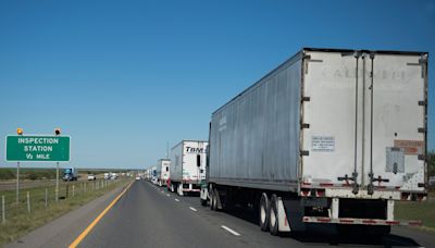 Video shows 19 migrants smuggled in Texas 18-wheeler