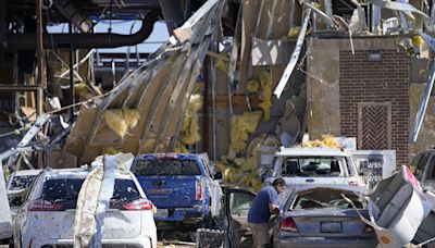 Storms in Texas, Oklahoma and Arkansas Leave at Least 10 Dead