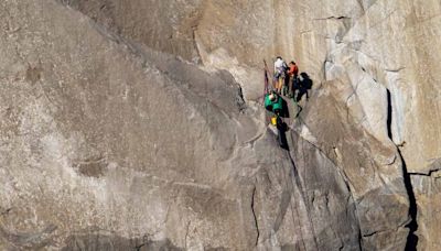 Hiker Recalls Daughter’s Haunting Last Words Before Slipping From Cliff