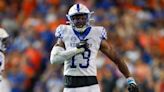 Kentucky football linebacker J.J. Weaver sidelined by arm injury vs. Youngstown State