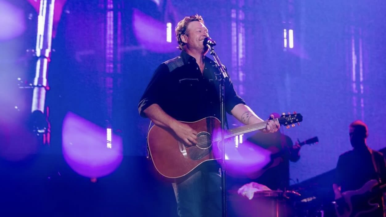 Blake Shelton 'Absolutely Loved' THE CHOSEN: 'Two Thumbs Up'