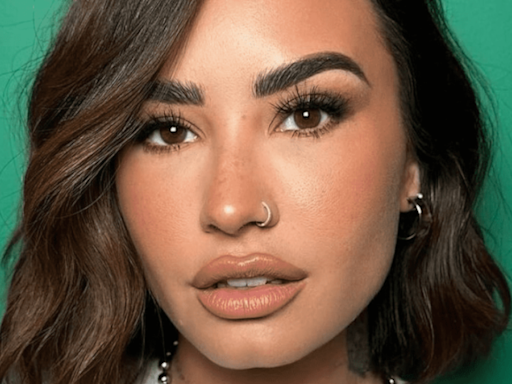 Demi Lovato lança música para campanha e fãs apontam volta ao pop