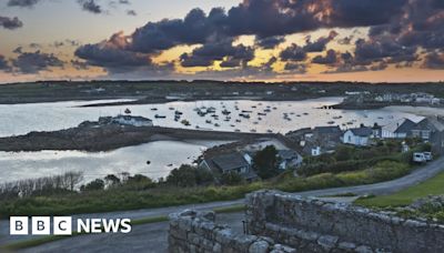 Isles of Scilly drivers warned by police after car accidents