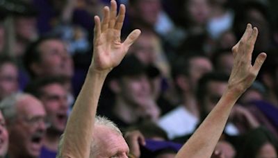 RIP, Bill Walton: The Pac-12’s greatest supporter passes away