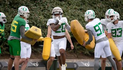 Oregon football's Jordan James ‘running like an angry guy’ at spring practices