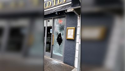 Vandal smashes UES kosher restaurant window; owner believes it was antisemitic