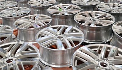 Clearlake-Backed Wheels Maker Misses Interest Payments on Loans