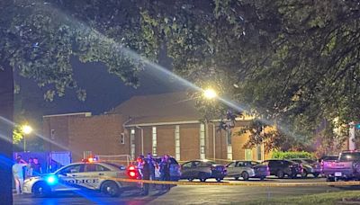 1 teen dead, 2 teens injured in late night triple shooting in Louisville