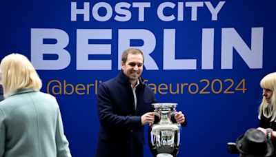 Philipp Lahm espera que la Eurocopa permita "una mayor cohesión" en Europa
