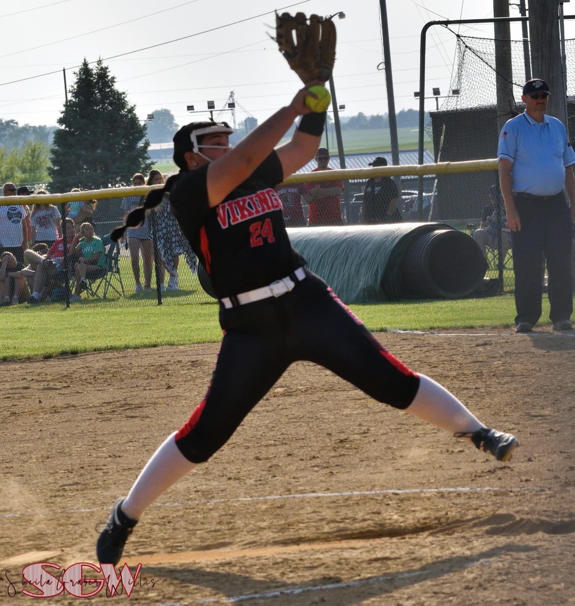 How Barr-Reeve's Karlye Graber became one of the best softball pitchers in SW Indiana