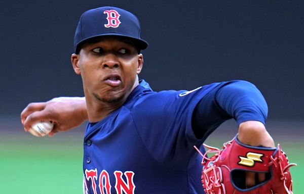 Red Sox’ Alex Cora gives positive injury update on Brayan Bello, others