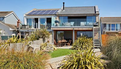 Inside this 1970s coastal home transformed into a contemporary space