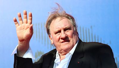 Gérard Depardieu Accused of Punching the ‘King of Paparazzi’