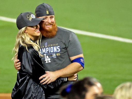 Justin Turner's Wife Dominated Singing the National Anthems on Sunday