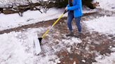 These Are the The Best Snow Shovels, According to Reddit Users
