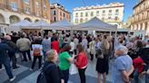 Alejandro Palomas inaugura una multitudinaria 40ª Feria del Libro de Huesca