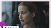 Resurgir, una película melancólica y sugestiva con una gran actuación de Jennifer Lawrence