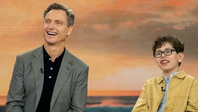 Tony Goldwyn says he’ll help get his 15-year-old 'Ezra' co-star a guest spot on ‘Law & Order’