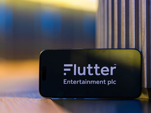 Flutter Soars as Results Beat, Won’t Match Draftkings Surcharge