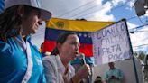 Oposición se enrumba en otra elección en Venezuela pese a temor a otra emboscada de Maduro