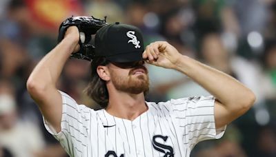 How many more losses do the Chicago White Sox need to match the modern-day record?