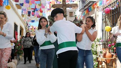 Montilla se viste de gala para celebrar la Fiesta de la Cruz