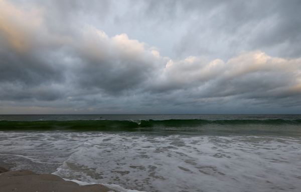 More than 1,500 US flights canceled as Tropical Storm Debby looms; cruises changed