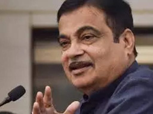 Gadkari urges FM to withdraw 18 pc GST on life, medical insurance premiums - ET HealthWorld