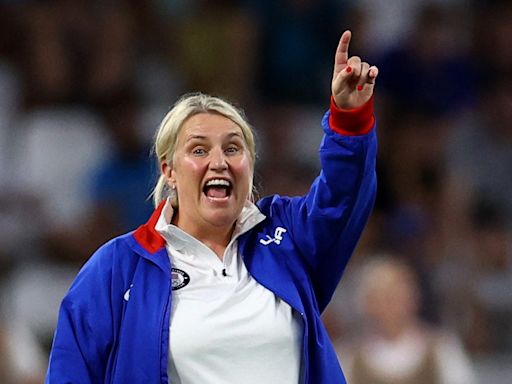 USWNT coach Emma Hayes is 'hilarious.' Her sense of humor has made an impact at Olympics