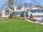 38 Coutant Dr, New Rochelle NY 10804