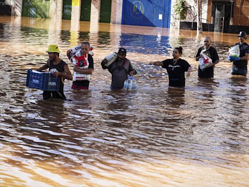 Inundaciones en Brasil: 'Nunca había vivido esto', dice médica en Porto Alegre