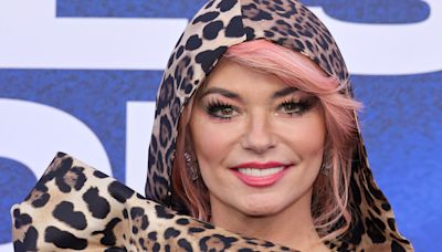 Shania Twain just debuted a white hair transformation