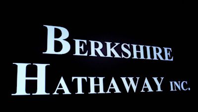 ISS rebukes Buffett's Berkshire Hathaway over climate change, governance