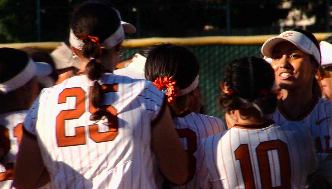 High school softball: Defending section champions Central advances behind clutch hitting