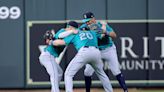 Deadspin | Mariners hope to stay in step against Astros