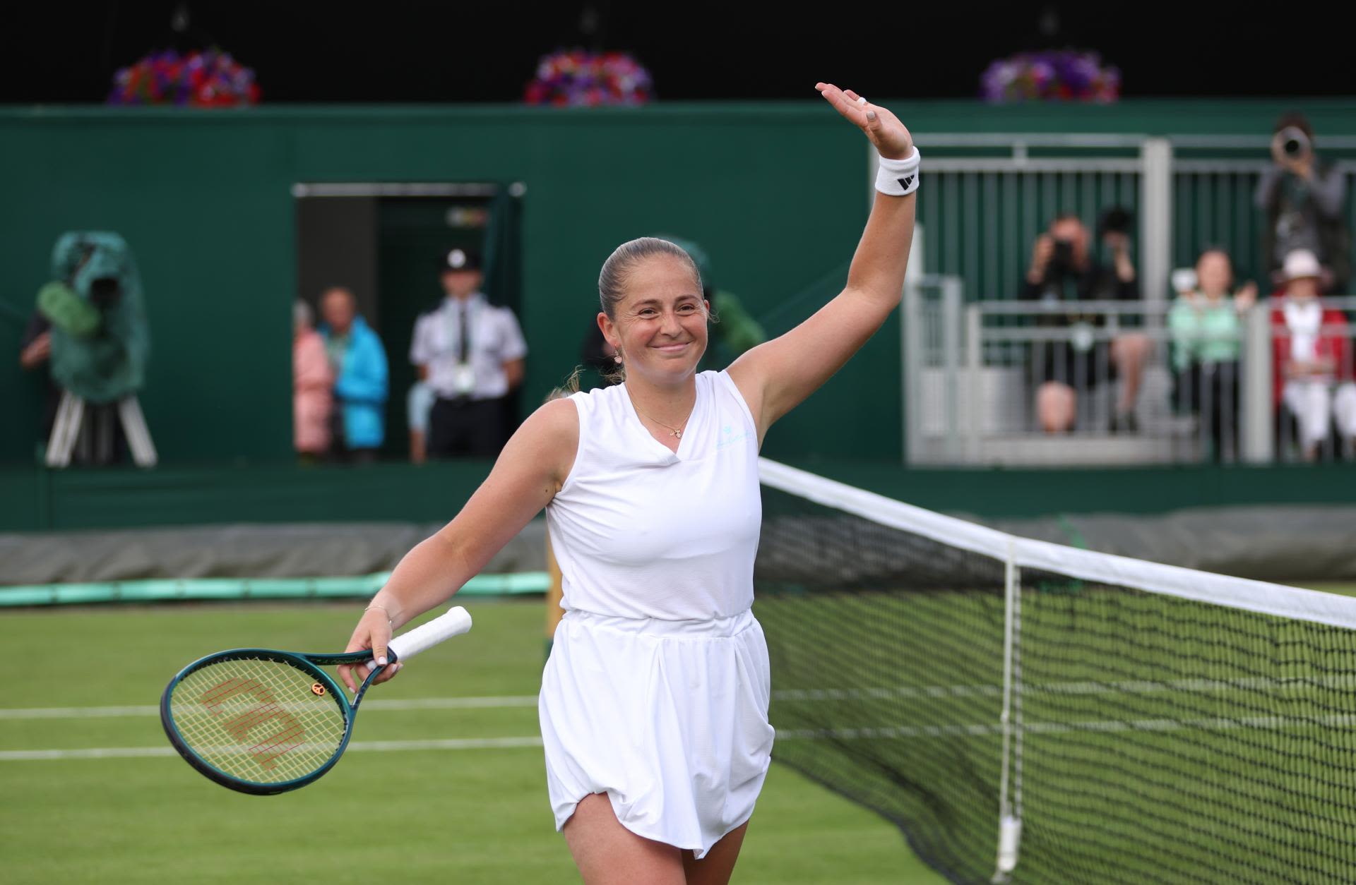 Jelena Ostapenko gets brutally honest on if she was surprised by Iga Swiatek exit