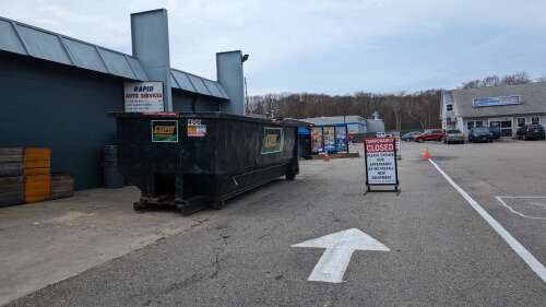 Rapid Car Wash out, Soapy Noble on the way in New London