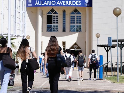 Medicina, Enfermería y Veterinaria suben su nota de corte y vuelven a ser los grados de acceso más difícil