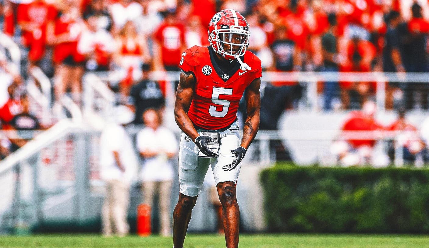 Georgia WR Rara Thomas arrested on cruelty to children, battery charges