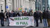 Ireland: Fires, pepper spray and clashes with police as anti-migration protests erupt in County Wicklow